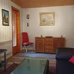 In Mit Privatem Pool By Interhome Сasa de vacaciones Maxen