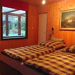 In Mit Privatem Pool By Interhome * Maxen