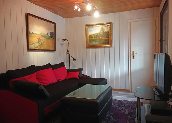 In Maxen Mit Privatem Pool By Interhome بيت للعطل Muhlbach